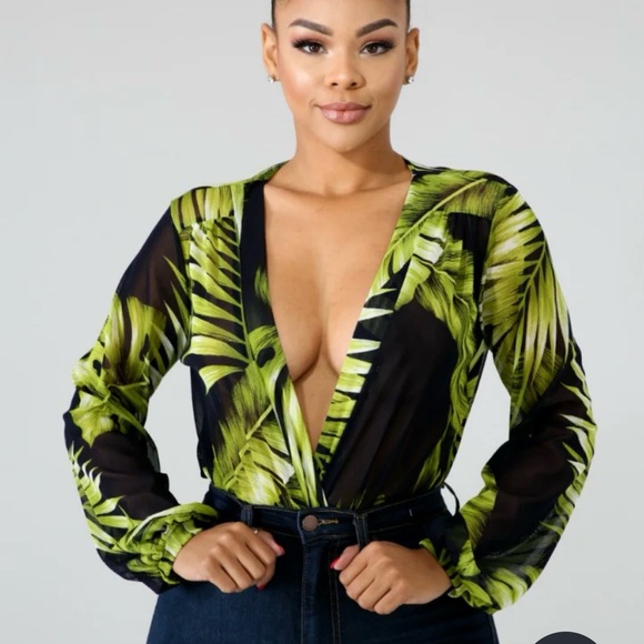 Leaf Print Plunge Bodysuit - Picture 3 of 3